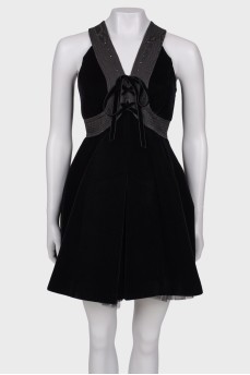 Чорна сукня-міні із зав'язками