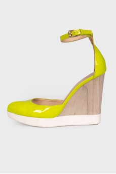 Green wedge shoes