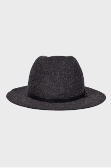 Темно-сірий вовняний капелюх