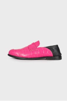 Розовые кожаные туфли
