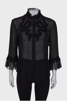 Чорна блуза з мереживом
