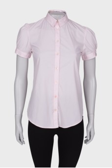 Розовая рубашка с коротким рукавом