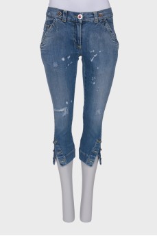 Укороченные джинсы с пуговицами 