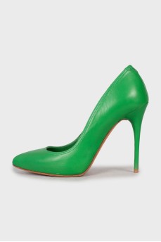 Зеленые туфли на шпильке 