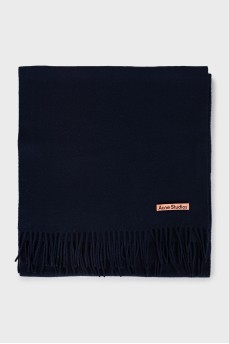 Шерстяной шарф темно-синего цвета