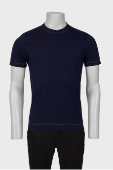 Мужская футболка темно-синего цвета 