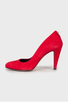 Замшеві туфлі червоного кольору