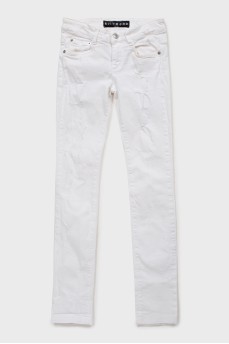 Белые джинсы скинни с потертым эффектом