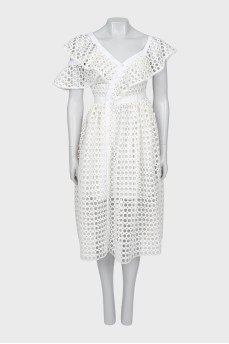Ажурна сукня білого кольору