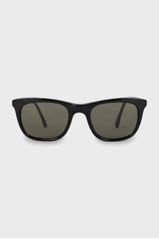 Чорні сонцезахисні окуляри wayfarer