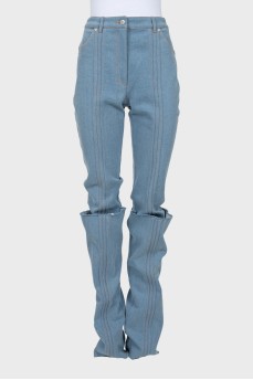 Блакитні джинси з рельєфними швами