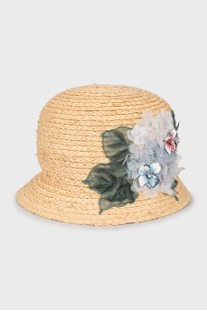 Соломенная шляпа декорированная цветами с биркой