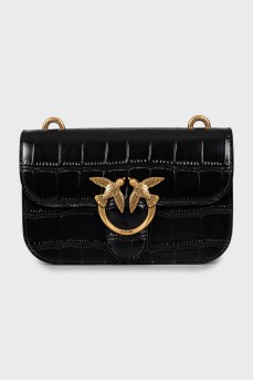 Кожаная сумка кроссбоди с золотистым логотипом