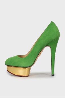 Туфли из замши зеленого цвета