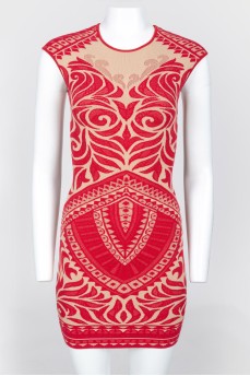 Червона сукня-міді з візерунком