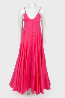 Розовое платье-макси на пуговицах 