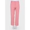 Розовые классические брюки