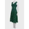 Платье с зеленым кружевом