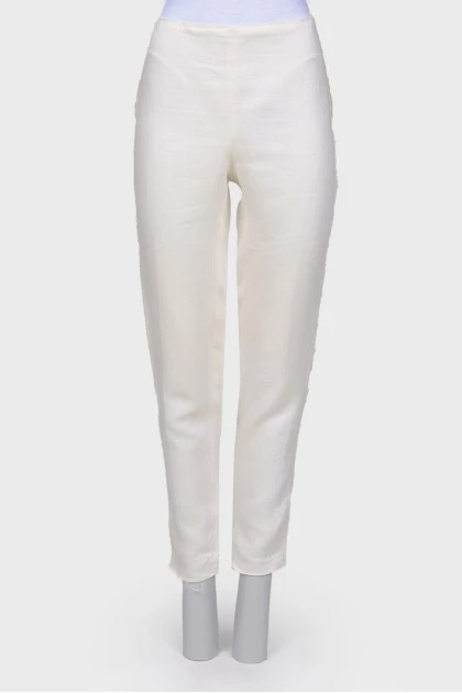 Белые брюки с необработанным швом
