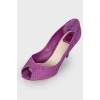 Фиолетовые туфли с открытым носком