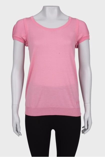 Шерстяная розовая футболка