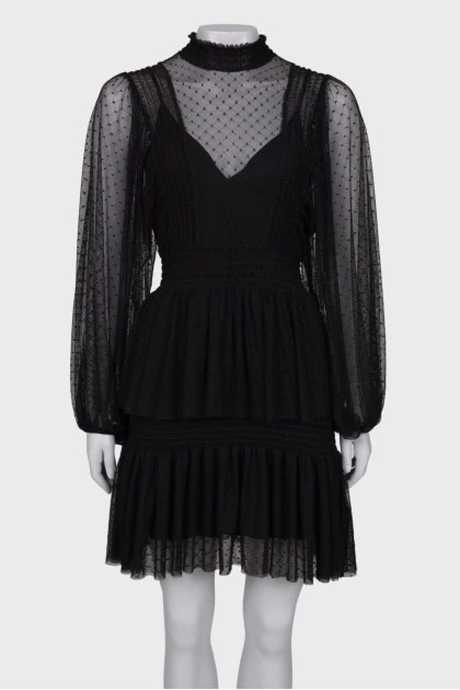 Черное полупрозрачное платье с оборками