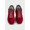 Велюрові червоні кросівки