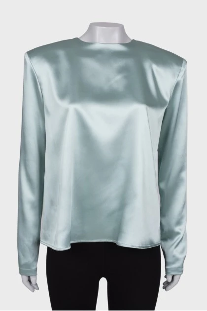 Атласная блуза с открытой спинкой
