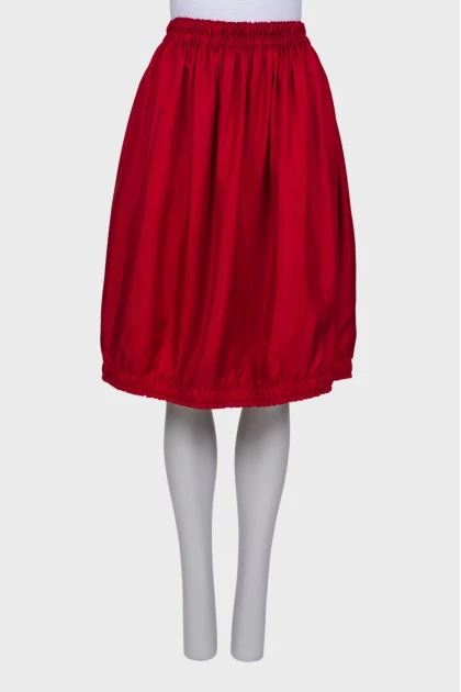 Шелковая красная юбка