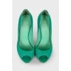 Зеленые туфли с открытым носком 