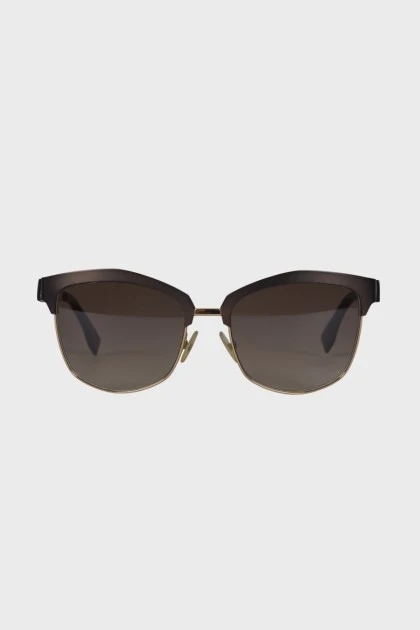 Золотисто-коричневые солнцезащитные очки 