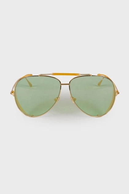 Золотистые солнцезащитные очки авиаторы 