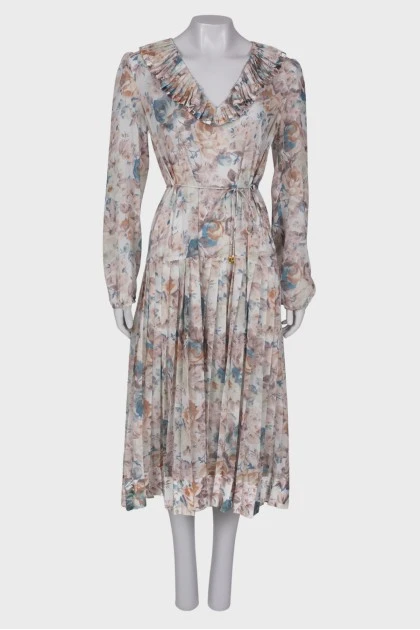 Плиссированное платье в цветочный принт