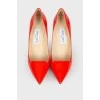 Червоні лакові туфлі-човники