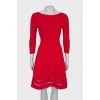 Красное платье с А-симметричным подолом 