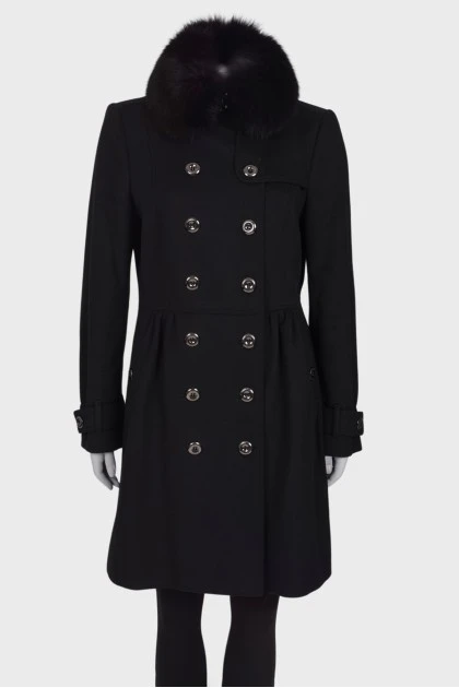 Черное пальто из шерсти и кашемира 