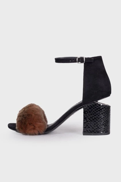 Босоніжки Abby Fur Tilt-Heel