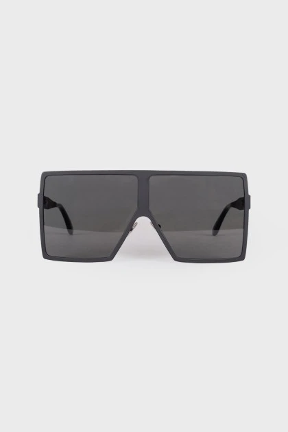 Сонцезахисні окуляри з матовим покриттям