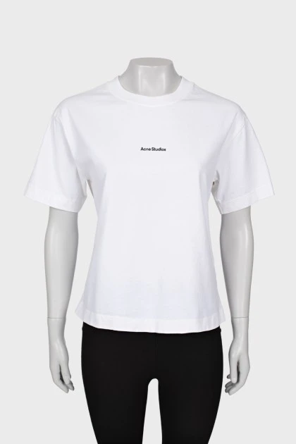 Біла футболка з логотипом бренду