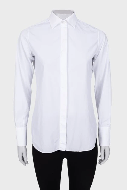 Белая рубашка из хлопка 