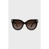 Темно-коричневые солнцезащитные очки 