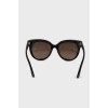 Темно-коричневые солнцезащитные очки 