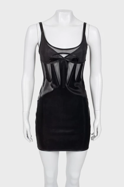 Черное платье мини с имитацией корсета