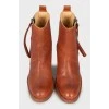 Кожаные ботинки светло-коричневого цвета 