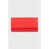 Красный кошелек с логотипом 