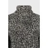 Чорно-білий в'язаний светр