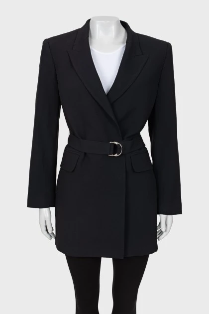 Удлиненное черное платье-пиджак на поясе