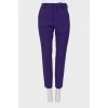 Зауженные брюки фиолетового цвета