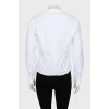 Біла блуза з V-подібним вирізом