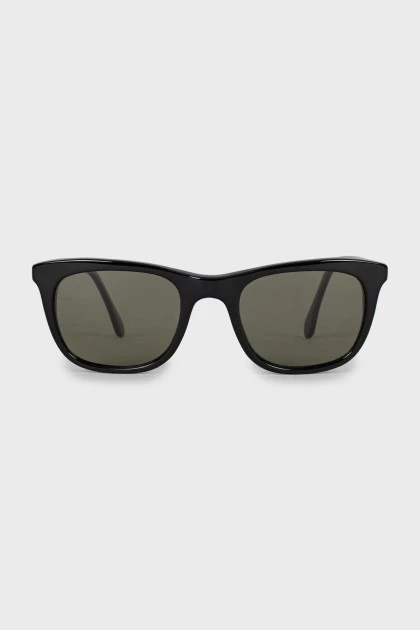Чорні сонцезахисні окуляри wayfarer